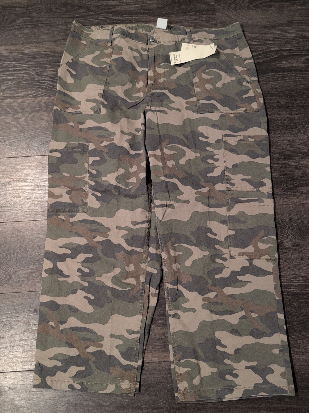 No Boundaries Camo Cargo Wide Leg Pants Elastic Waist Women's 3X (24W-26W) NWT
